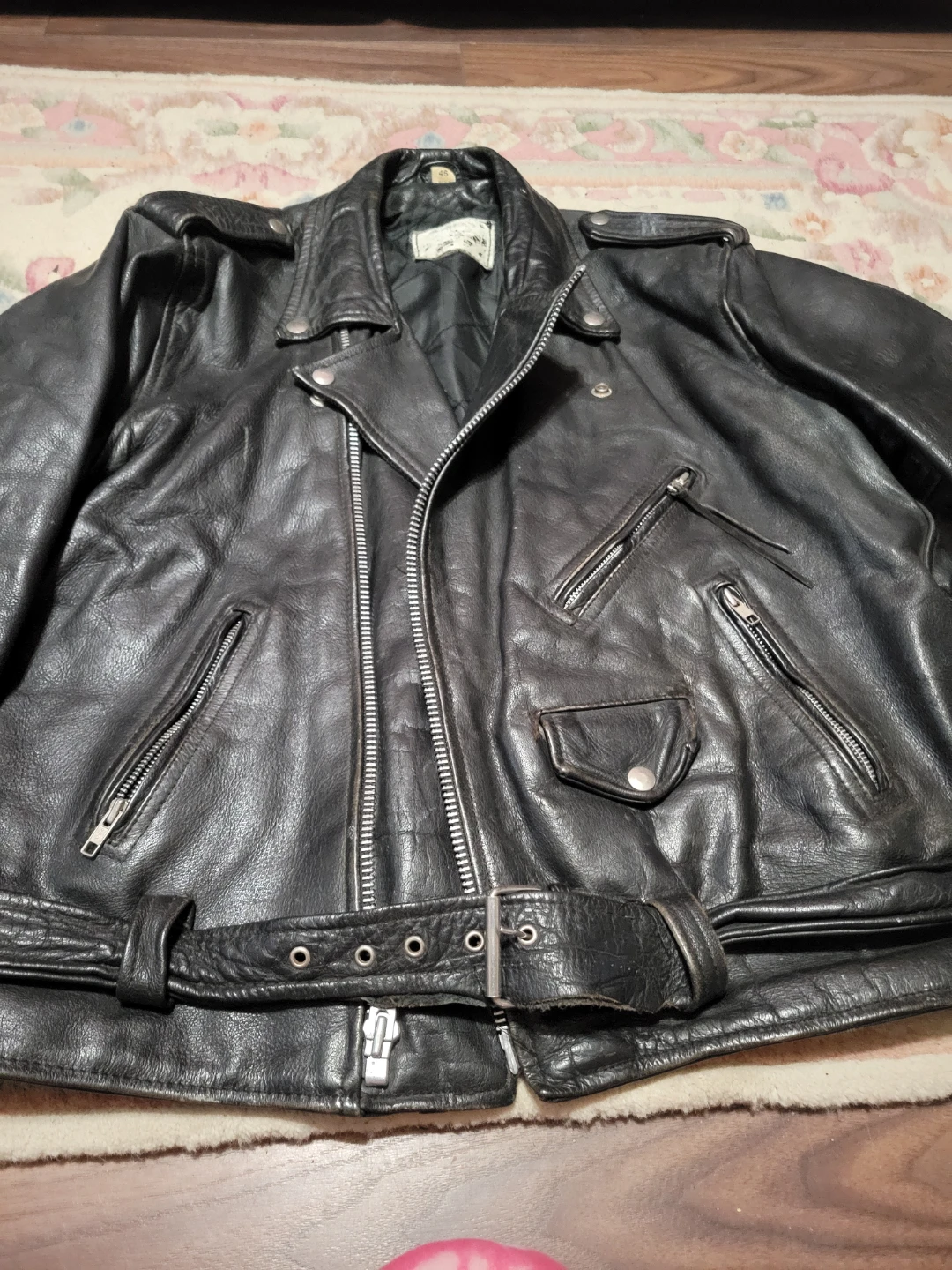 Vintage Black Leather Motorcycle Jacket - photo 4