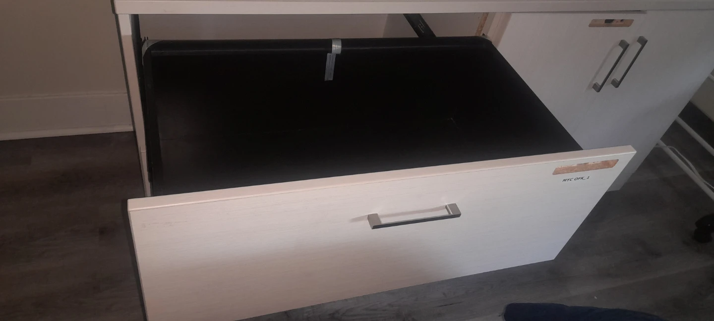 Cabinet - photo 3
