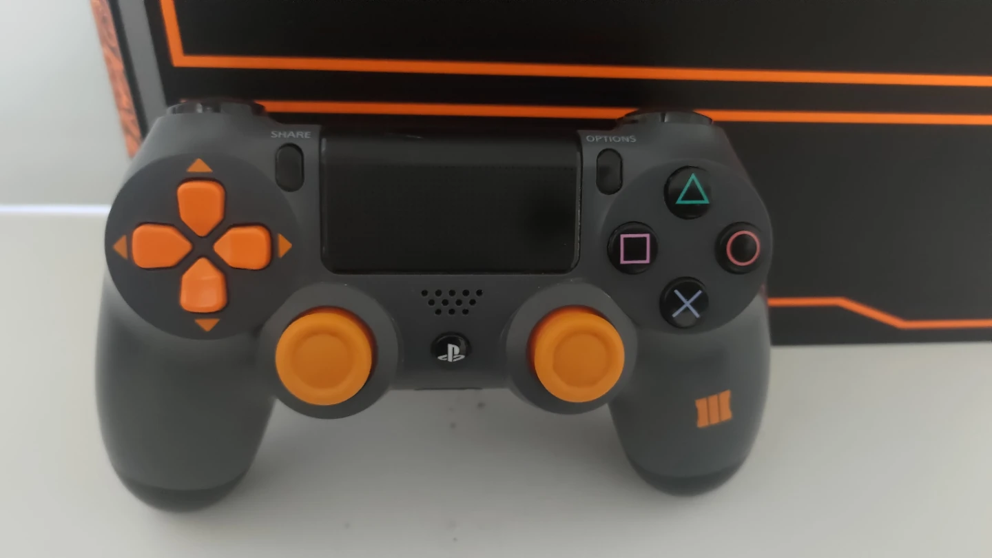 Sony PlayStation 4 Call of Duty: Black Ops III Edition - photo 2