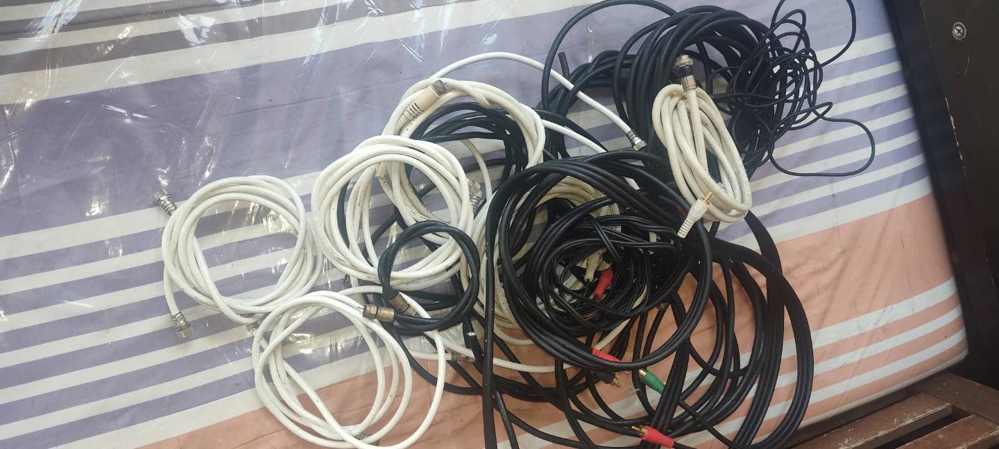 Assorted Coaxial and AV Cables - photo 2