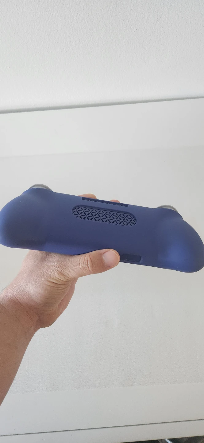 Retroid Pocket 5 Handheld Console - photo 3