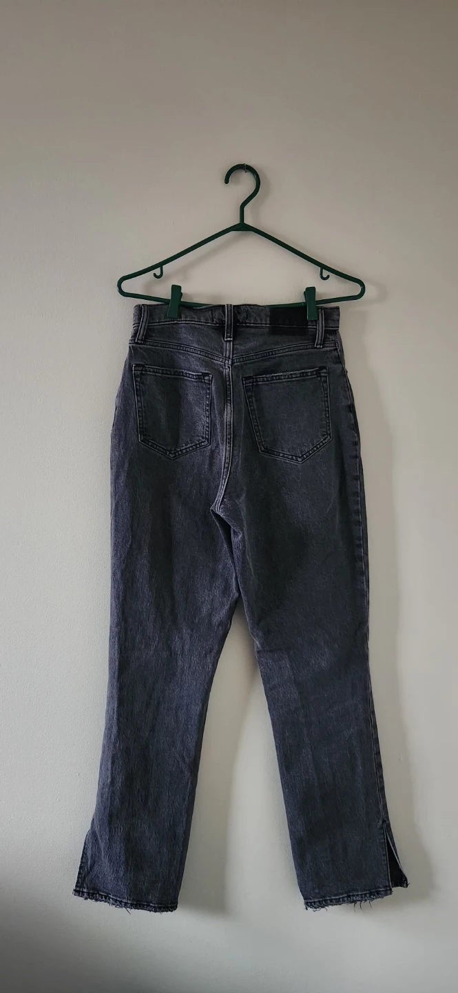 Abercrombie & Fitch 90s Straight Ultra High Rise Jeans - photo 2