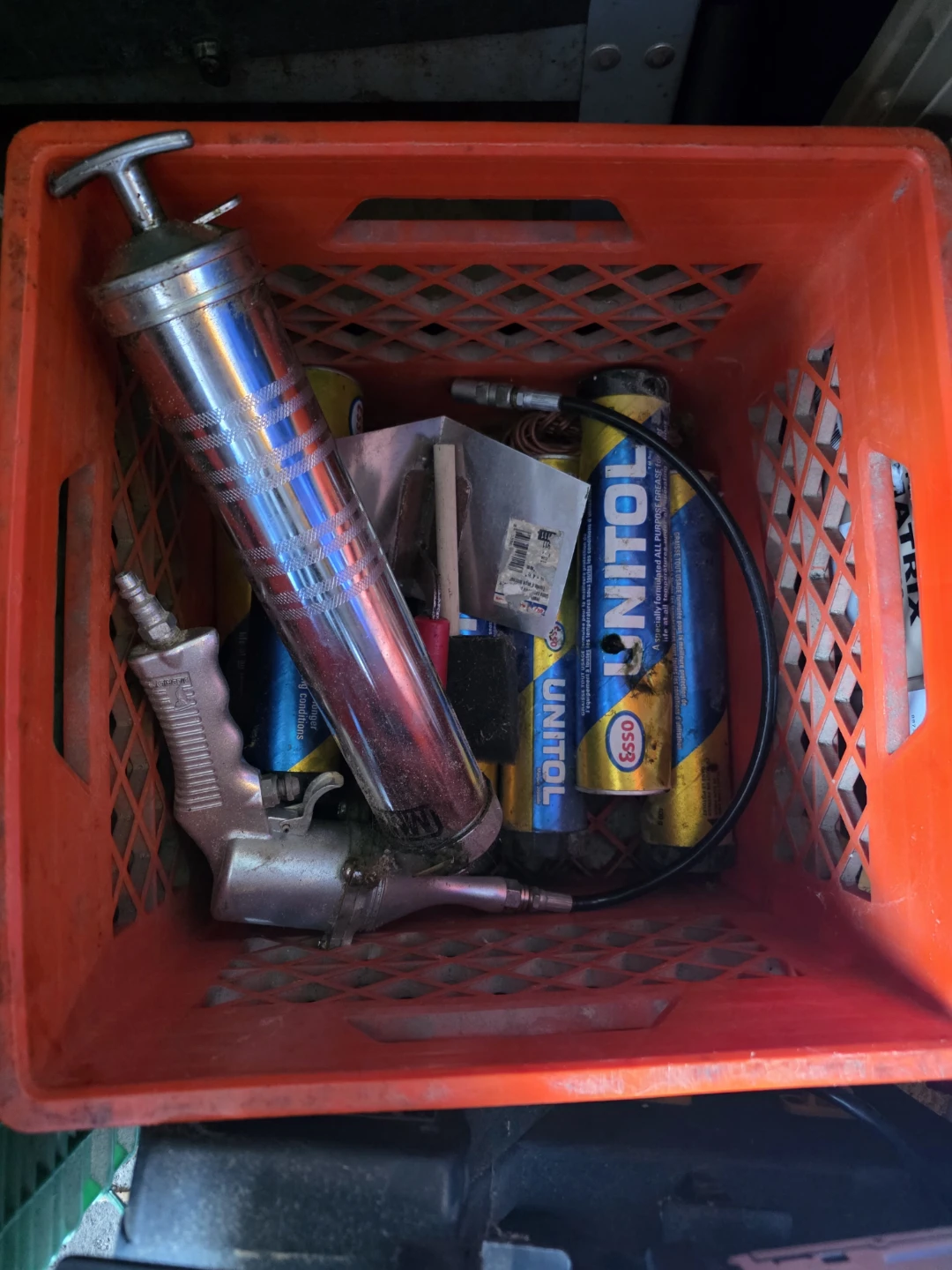 Esso Unitol Grease and Grease Gun
