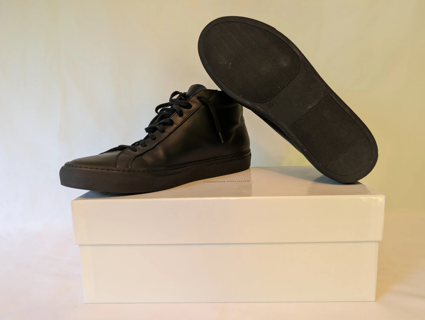Common Projects Original Achilles Mid Black