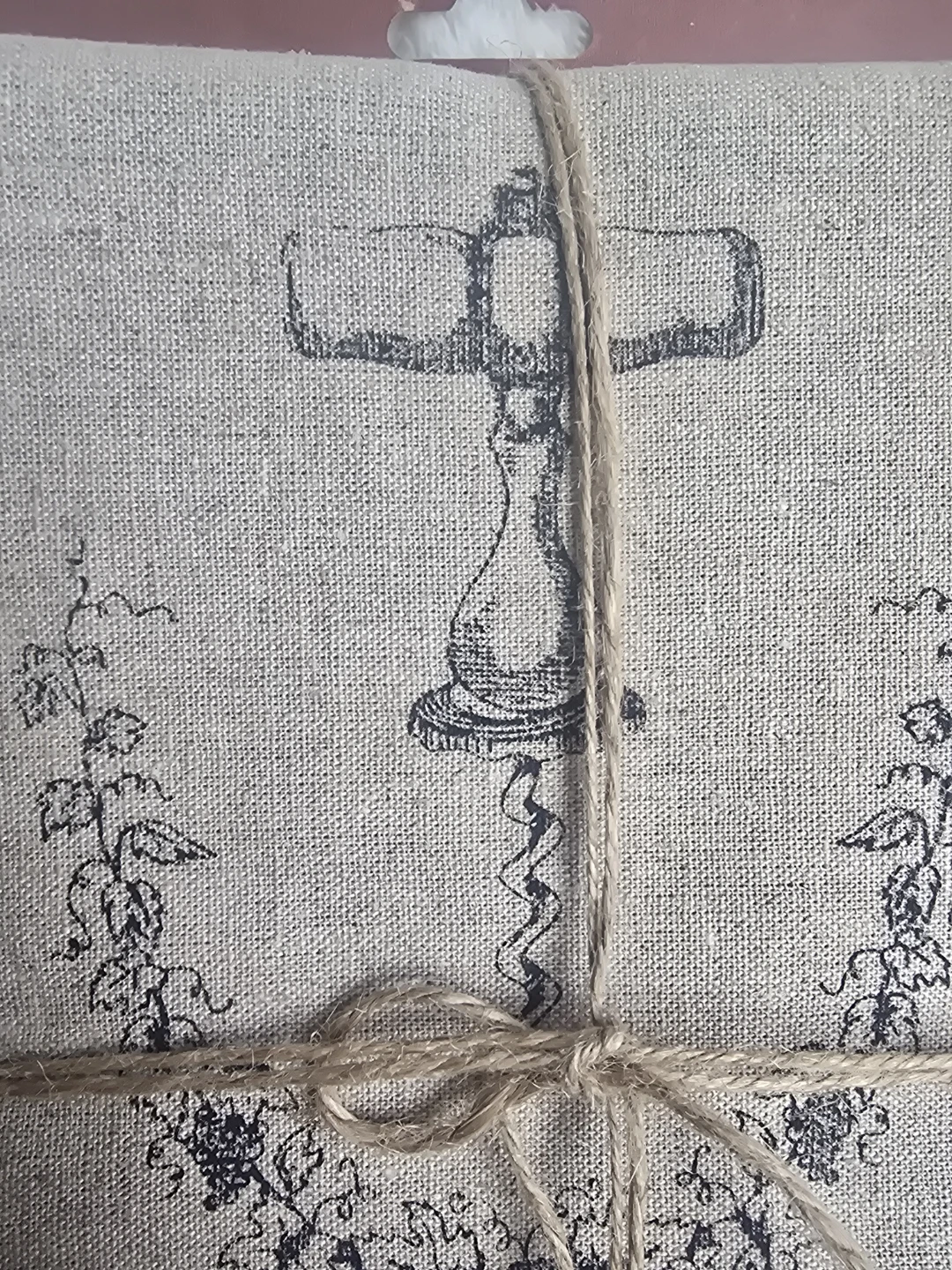 2 Linen Tea Towels Gift Set- Grapevine Corkscrew Icon - photo 4