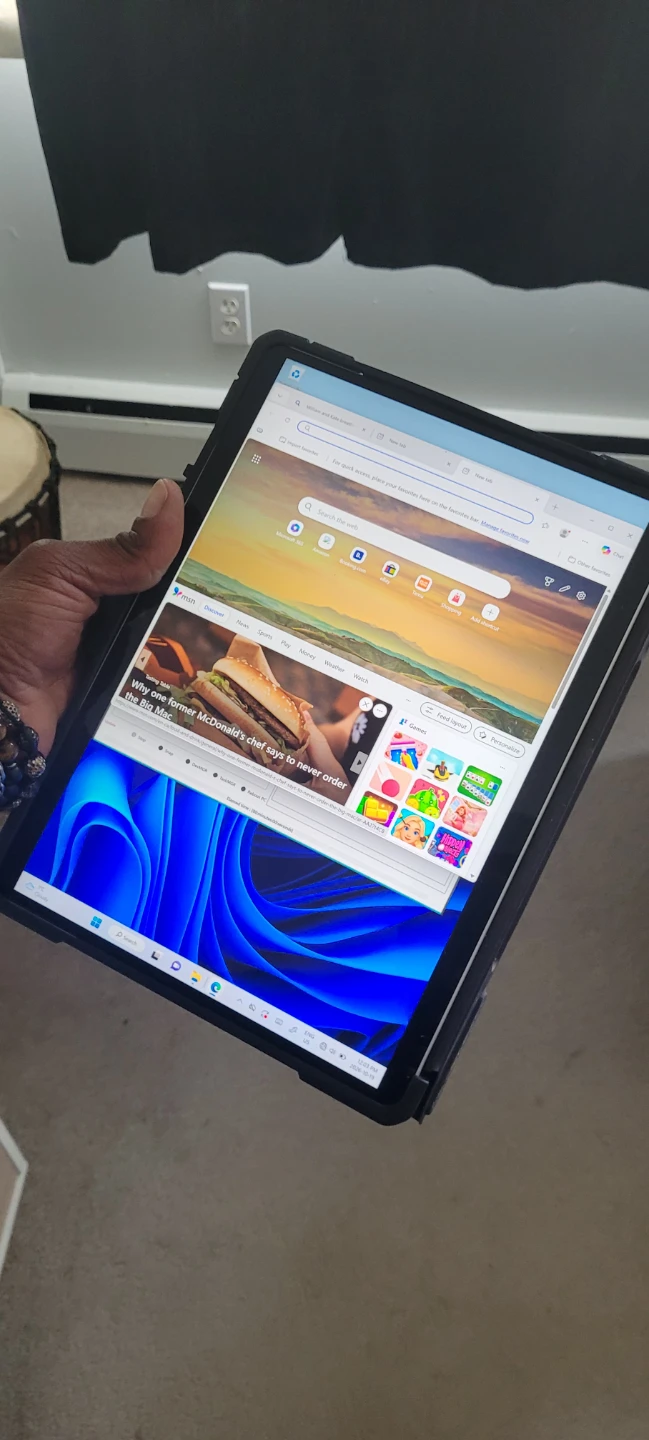 Microsoft Surface Pro 9 with Keyboard - photo 3