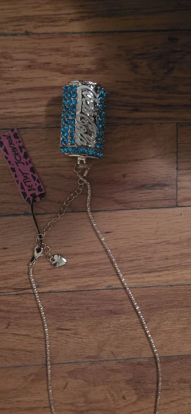 Betsey Johnson Coca-Cola Can Necklace - photo 5