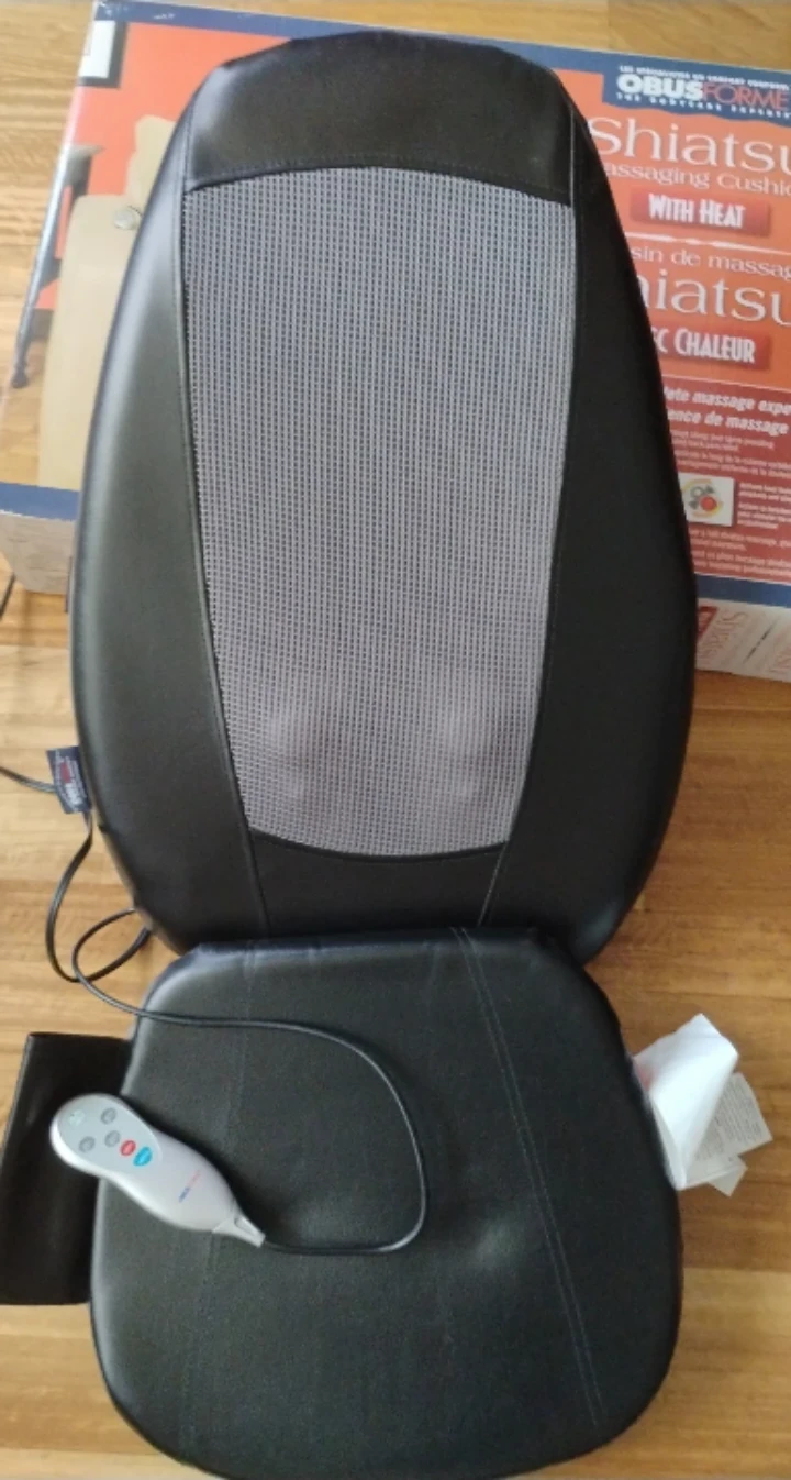 ObusForme Shiatsu Massaging Cushion