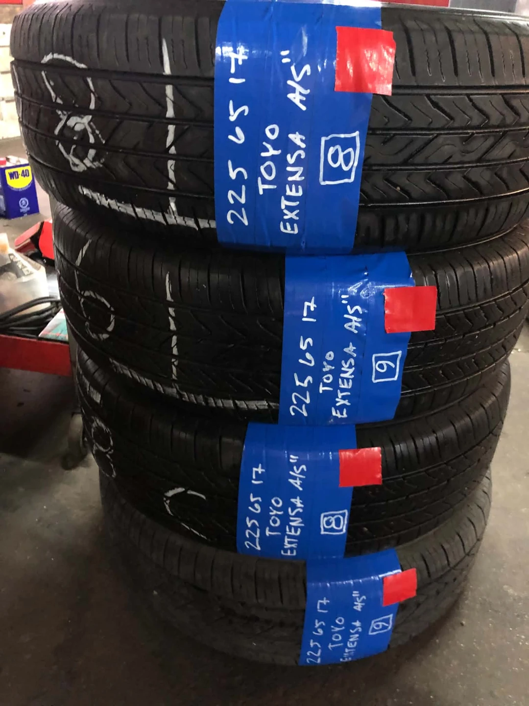 Set of 4 Toyo Extensa A/S Tires 225/65R17