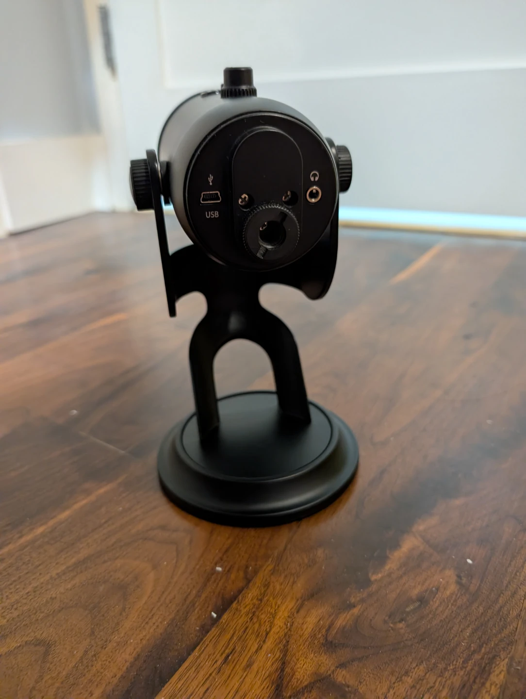Blue Yeti USB Microphone Black - photo 3