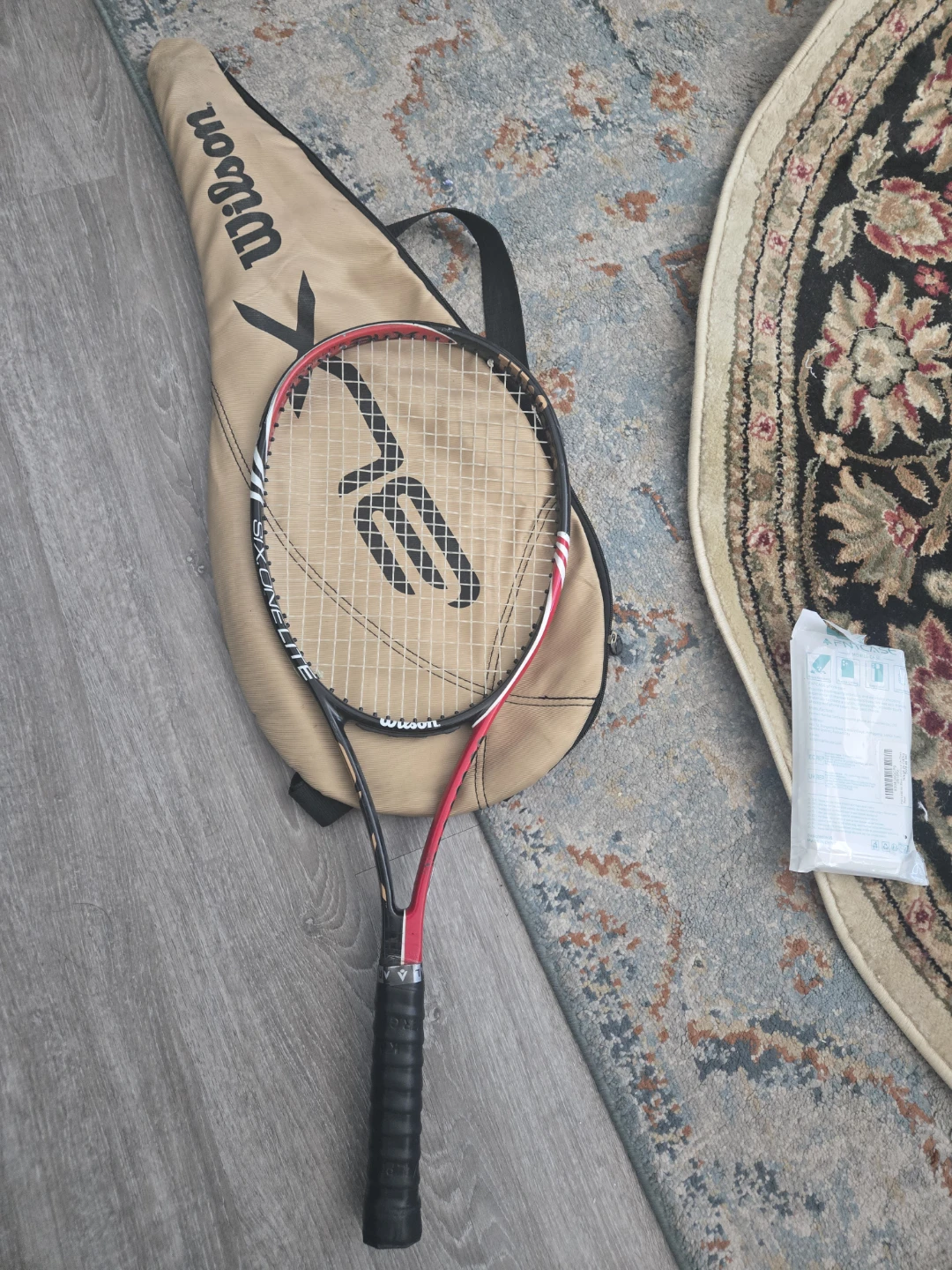Wilson Six.One Lite Tennis Racket with Case