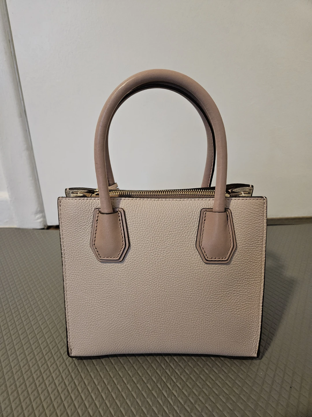 Michael Kors Handbag - photo 2