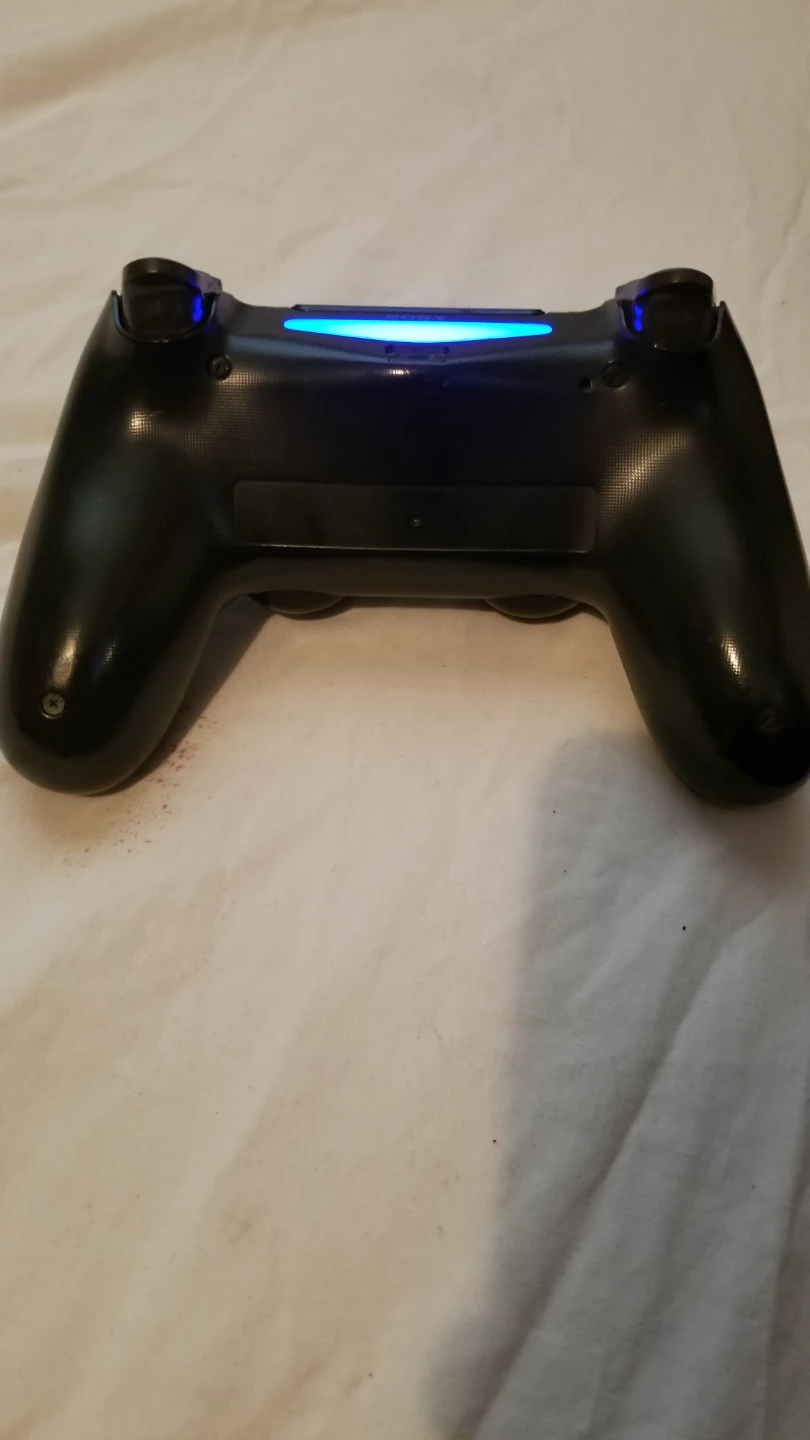 Sony PlayStation 4 DualShock 4 Wireless Controller - photo 4
