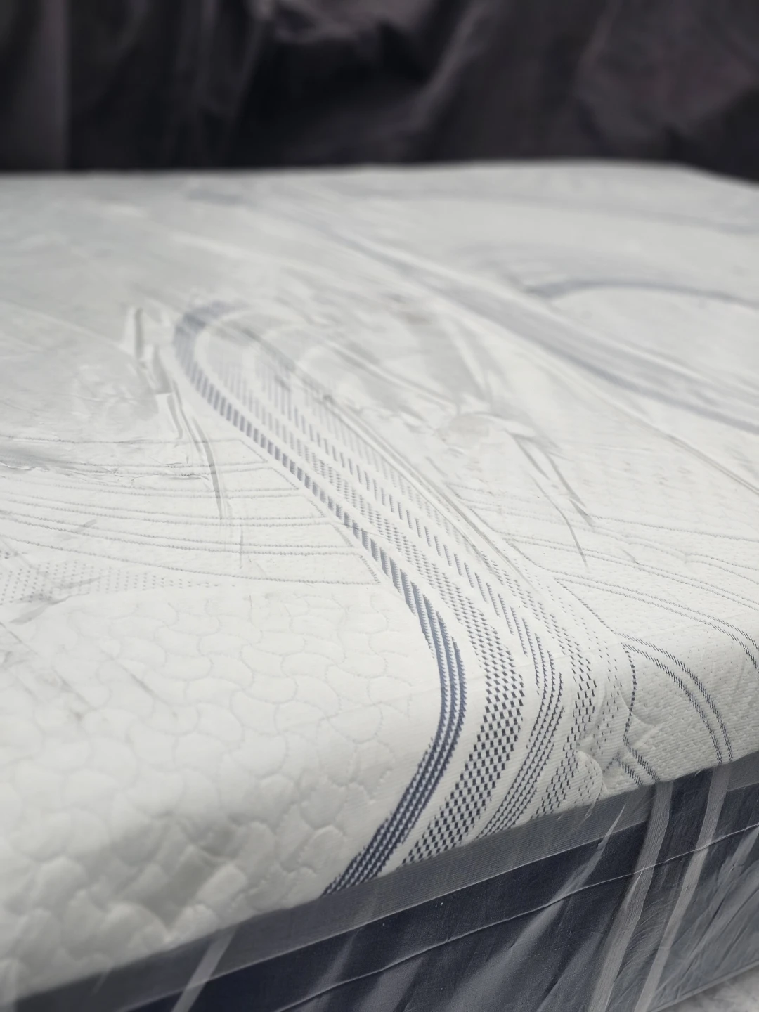 Novaform Mattress queen size - photo 5