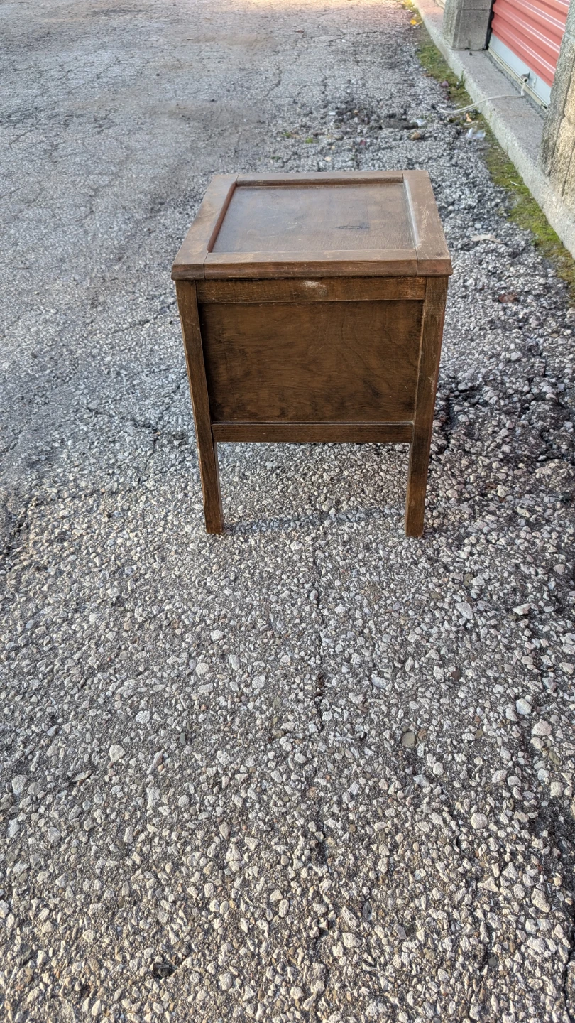 Vintage Wooden Commode Chair - photo 4