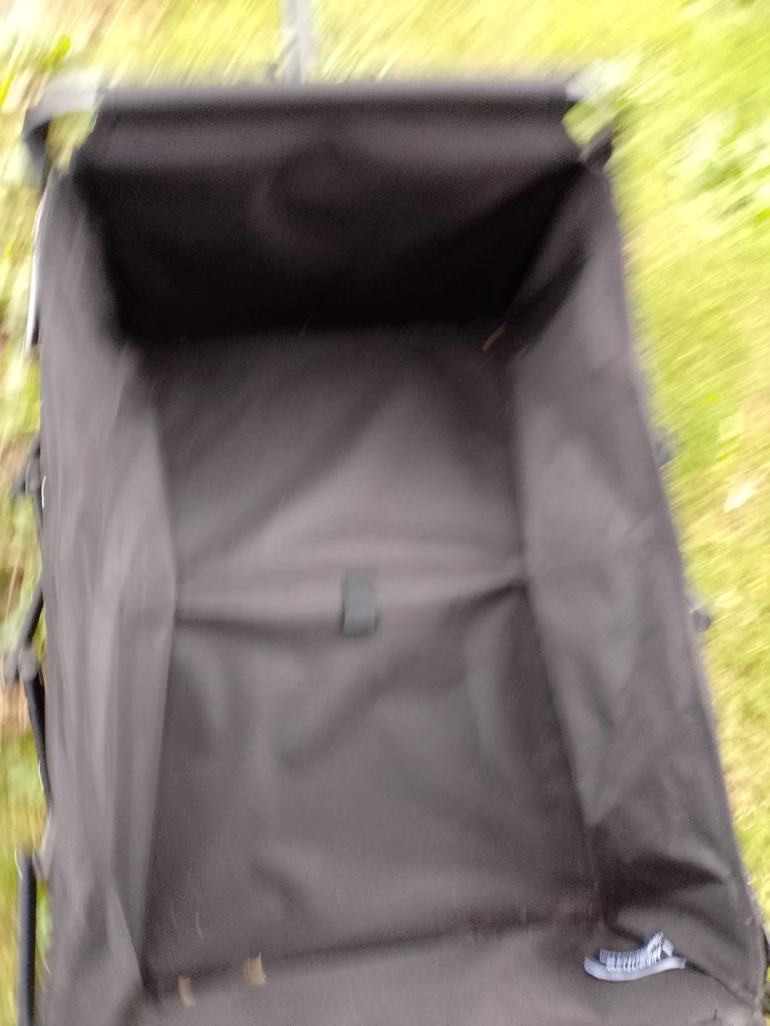 Collapsible Utility Wagon - photo 3