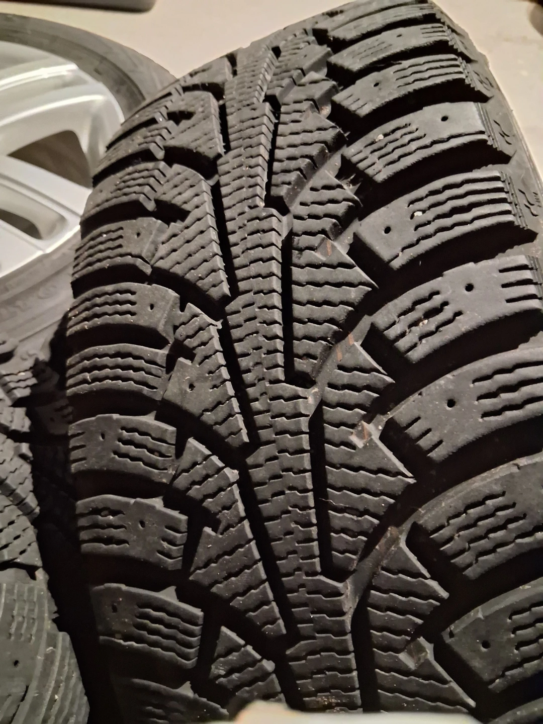 Nordman Winter Tires on Volkswagen Rims, like new. - photo 2