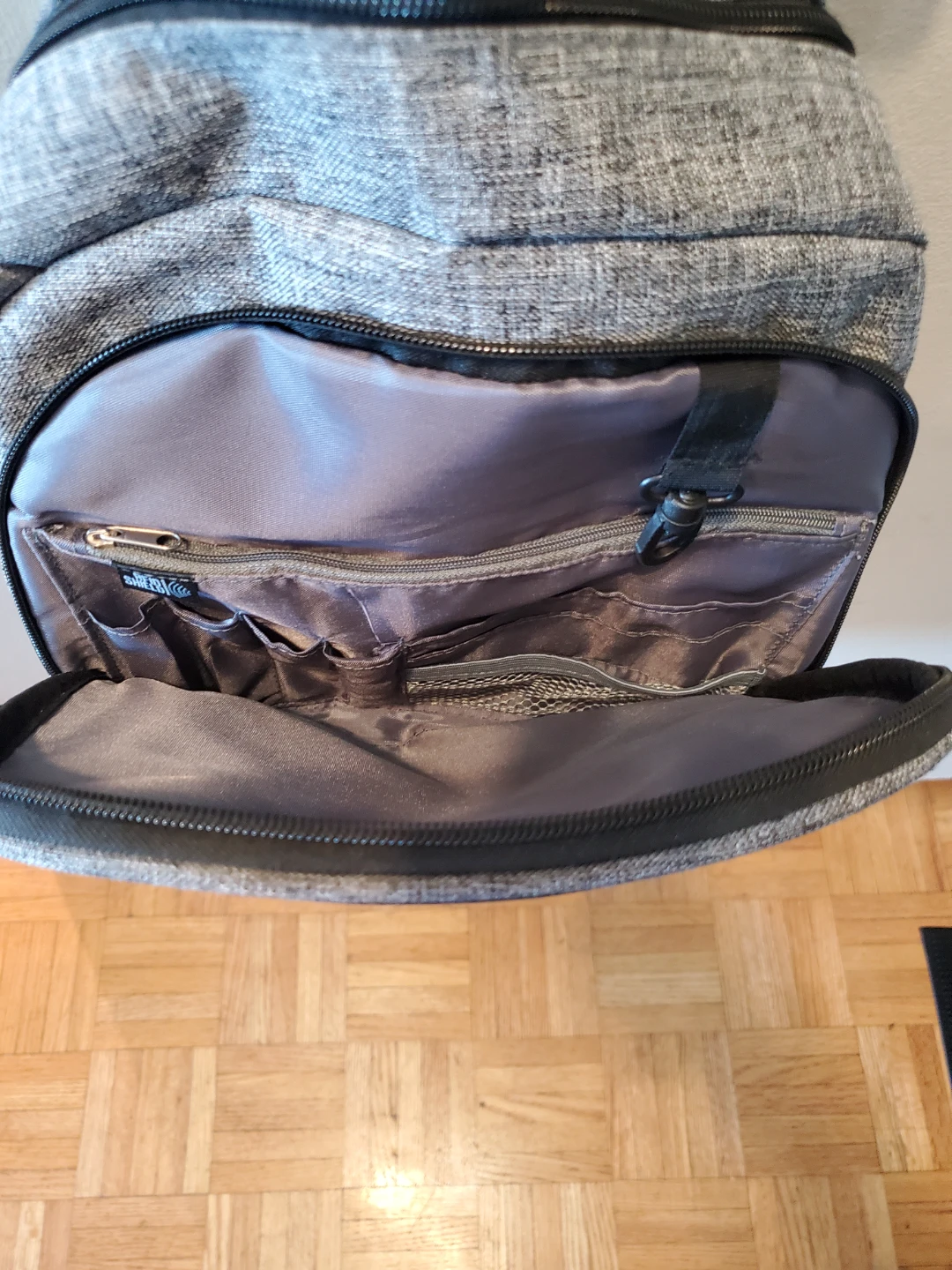 Laptop & IPad Fabric Backpack Brand New - photo 4