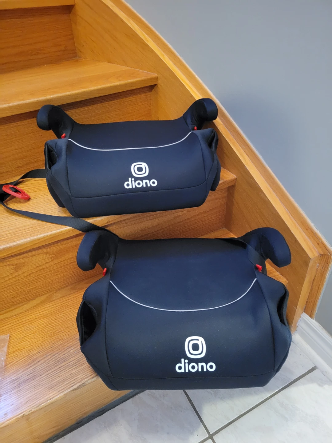 Diono Solana booster brand new expires 2032 - photo 2