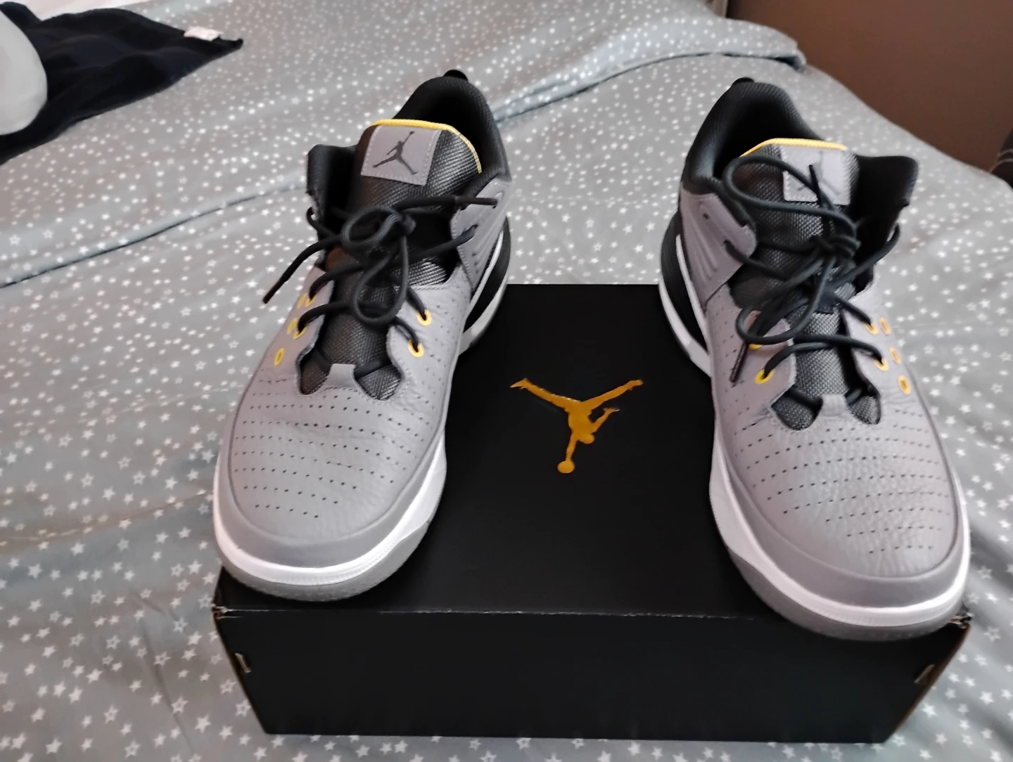 Men's size 10.5 Jordan Max Aura 5 Basketball Shoes - photo 2