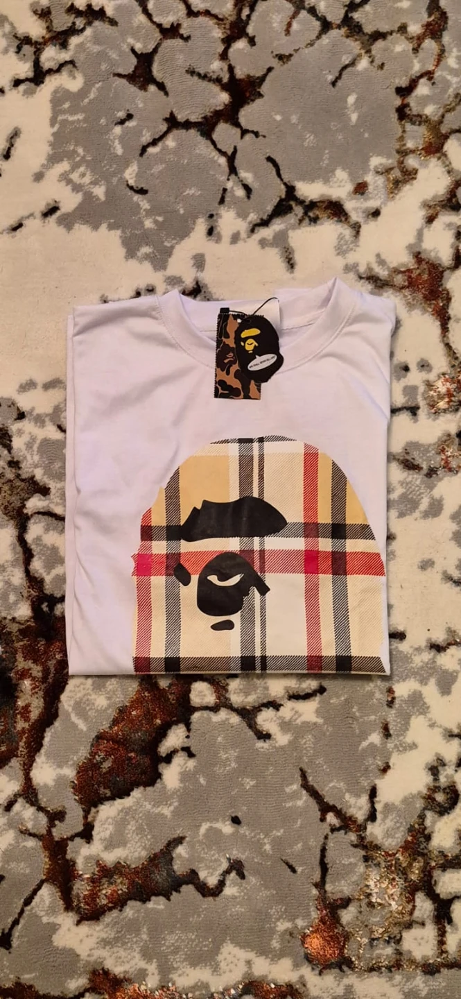 A Bathing Ape T-Shirt Size L open to trades - photo 2