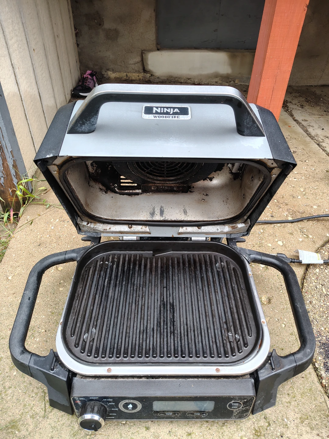 Ninja Woodfire Outdoor Grill