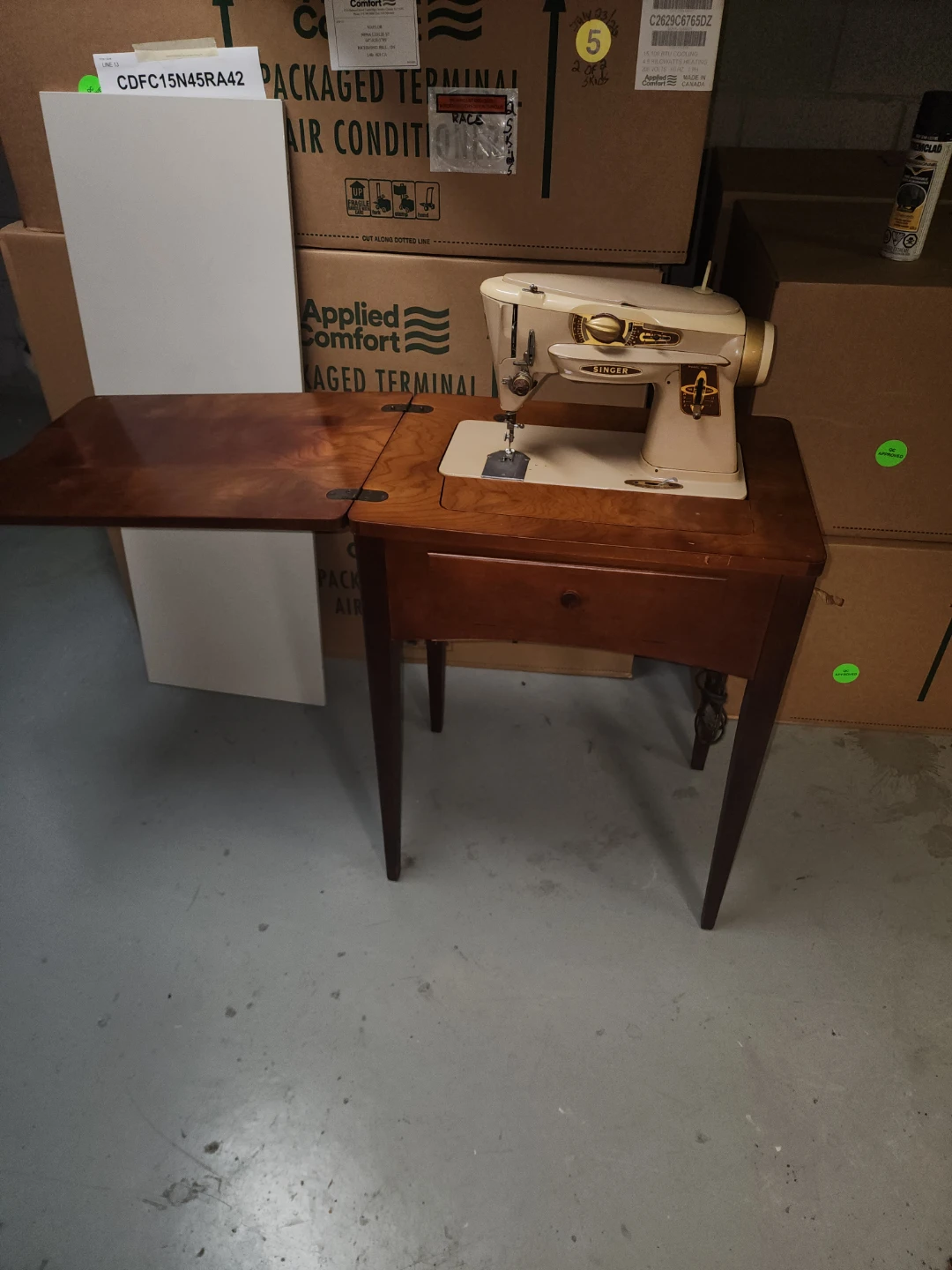 Vintage Singer 500J Sewing Machine with Cabinet