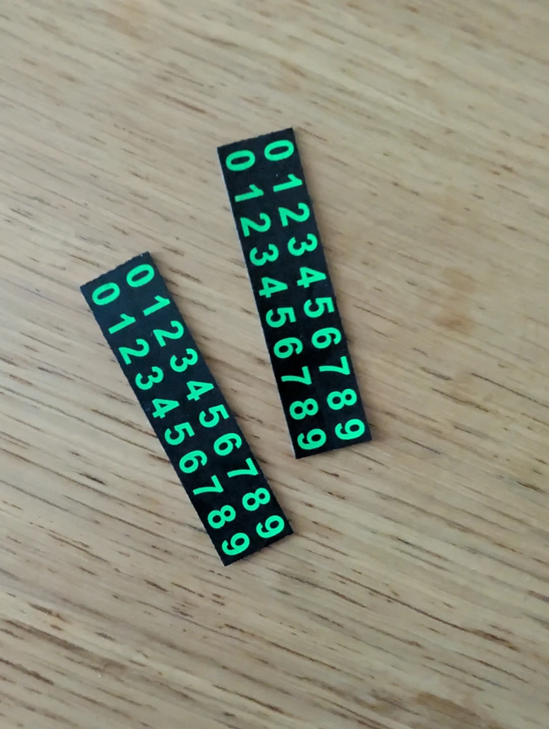 Set of two number label stickers