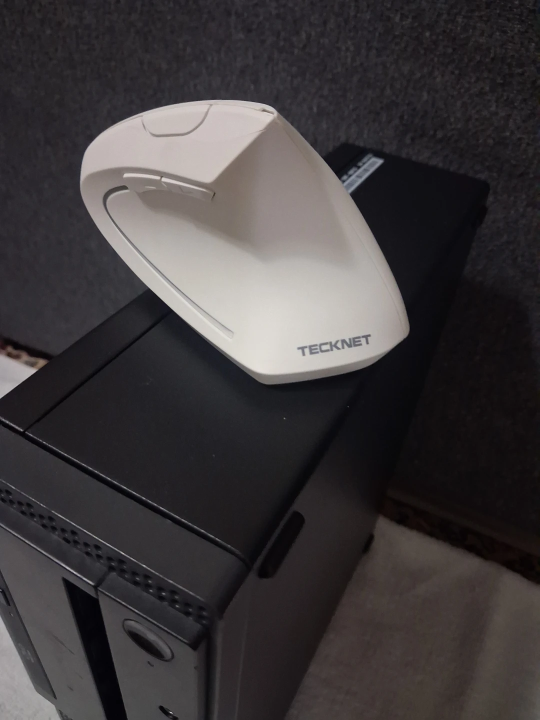 Lenovo ThinkCentre Desktop PC with Vertical Mouse - photo 2