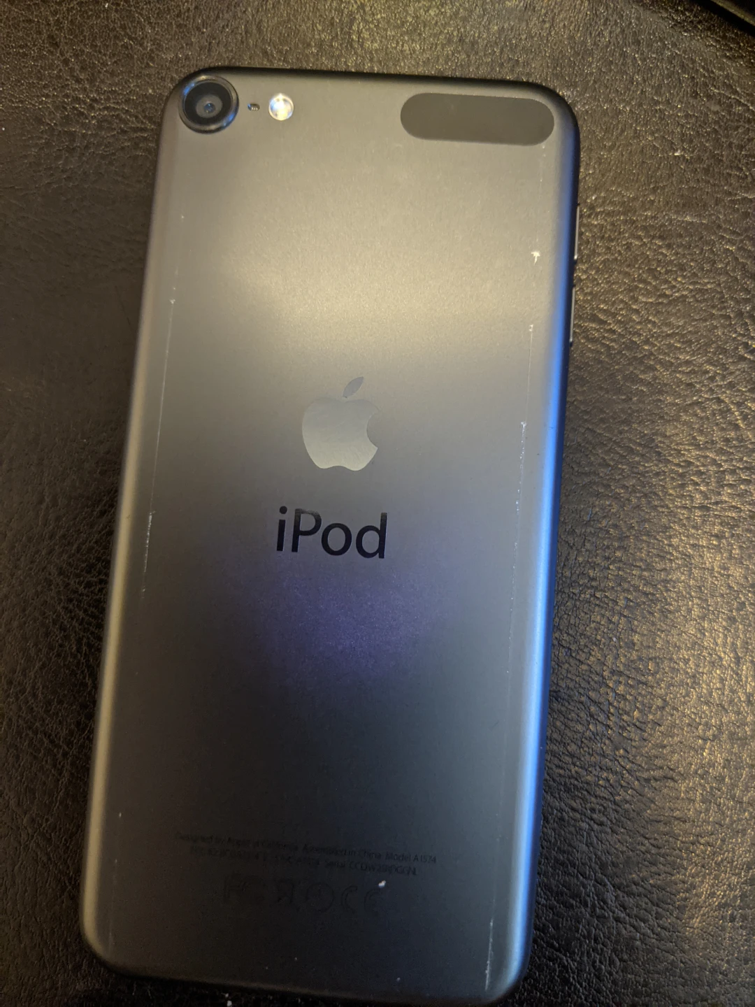 Apple iPod Touch Model A1574