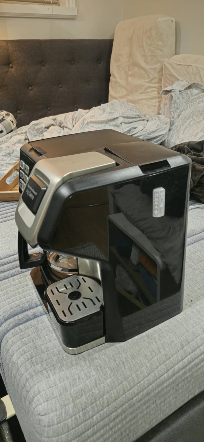 Hamilton Beach FlexBrew Coffee Maker - photo 3