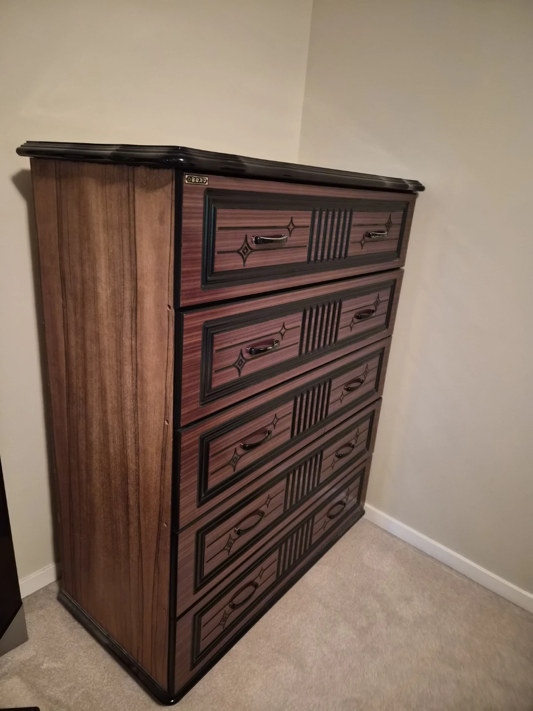 Five-Drawer Wooden Dresser - photo 2