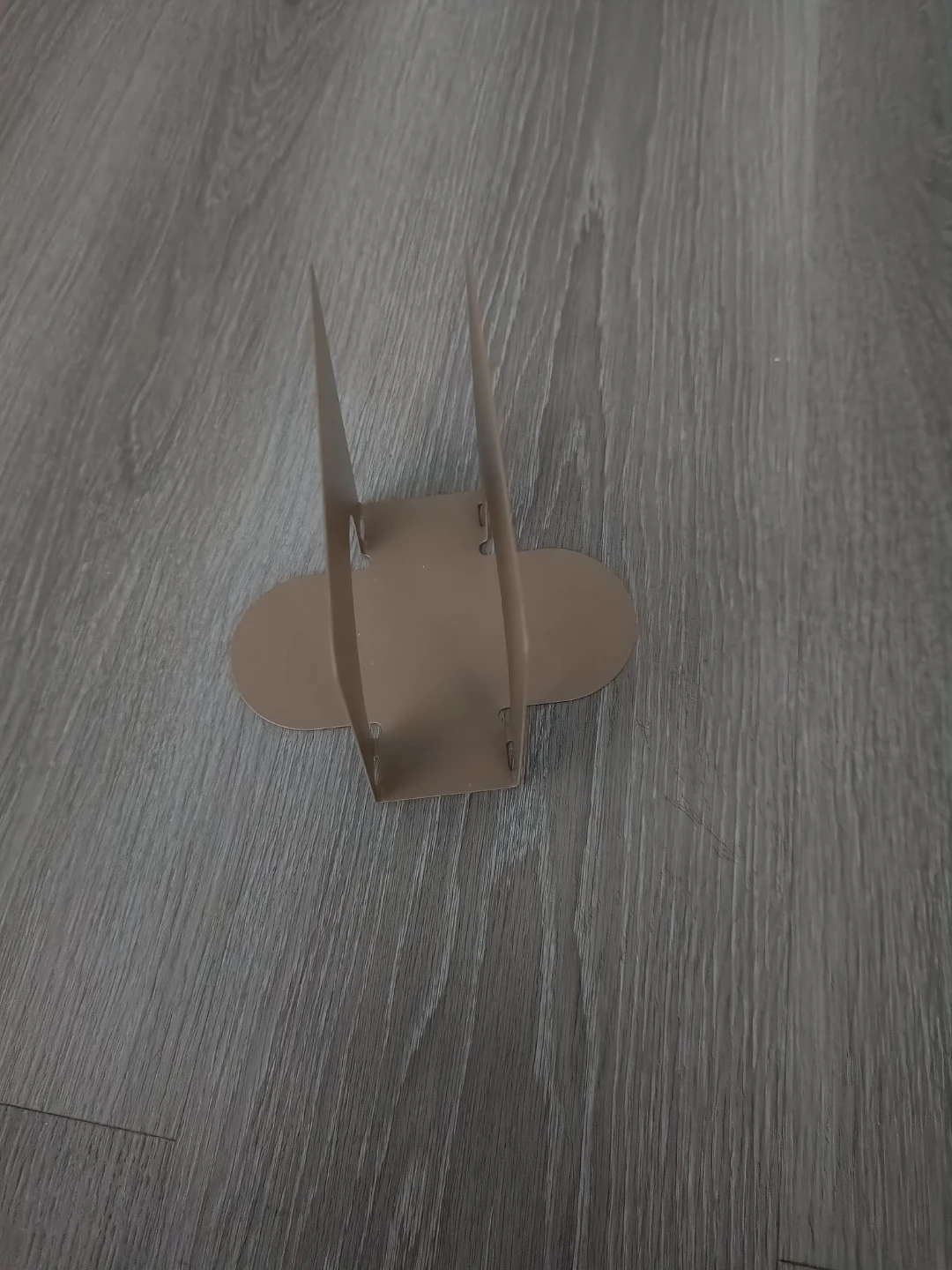 Metal Paper Towel Holder - photo 4