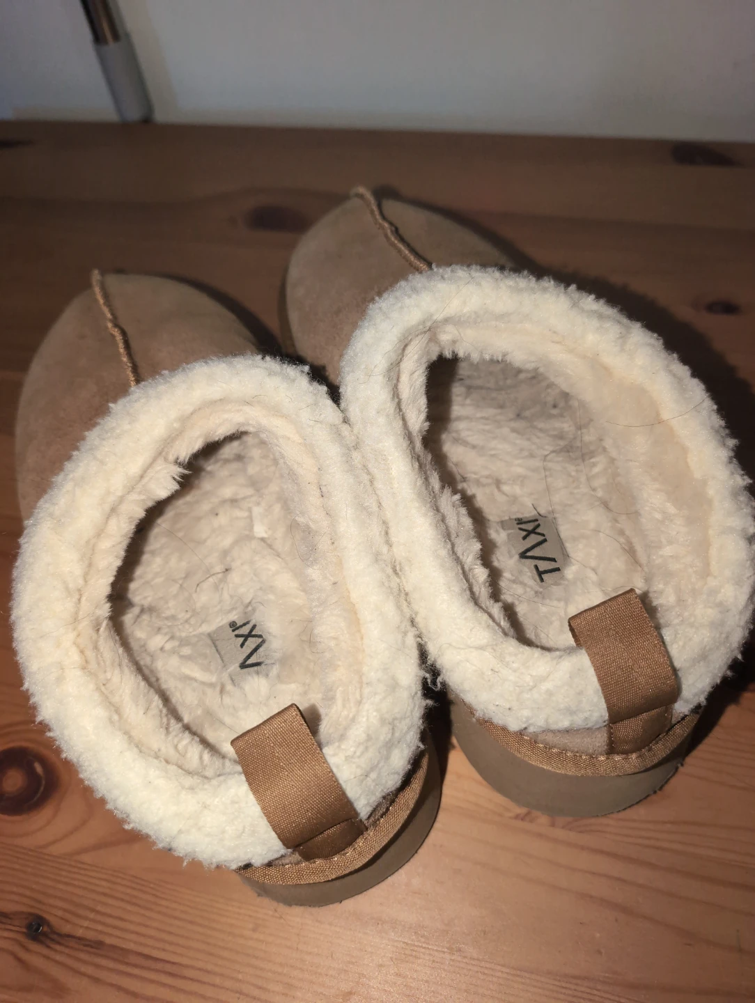 Taxi Tan Suede Slippers - photo 2