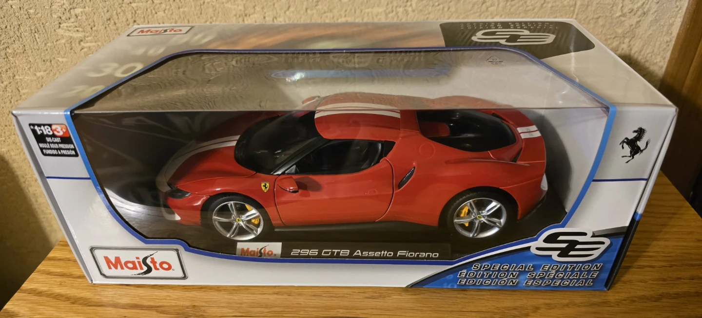 1:18 Ferrari 296 GTB Assetto Fiorano