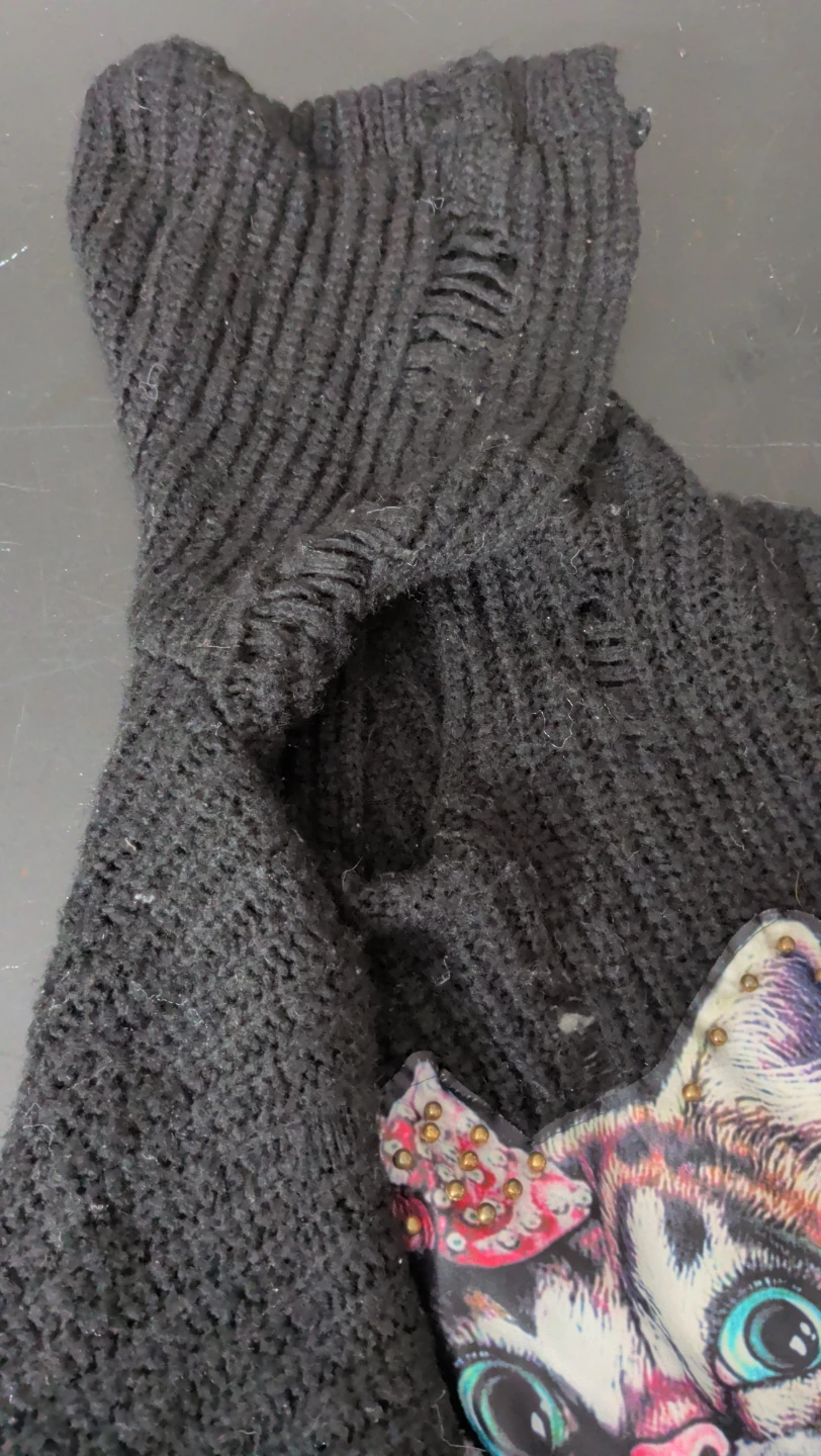 Black and white cat graphic distressed knit sweater - photo 3