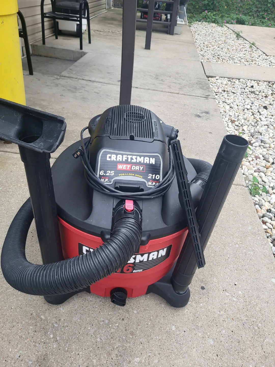 Craftsman 16 Gallon Wet/Dry Vacuum