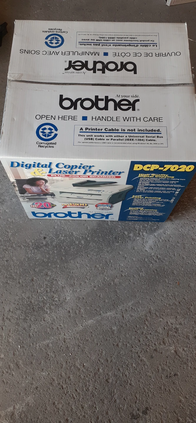 Brother DCP-7020 Digital Copier and Laser Printer - photo 4