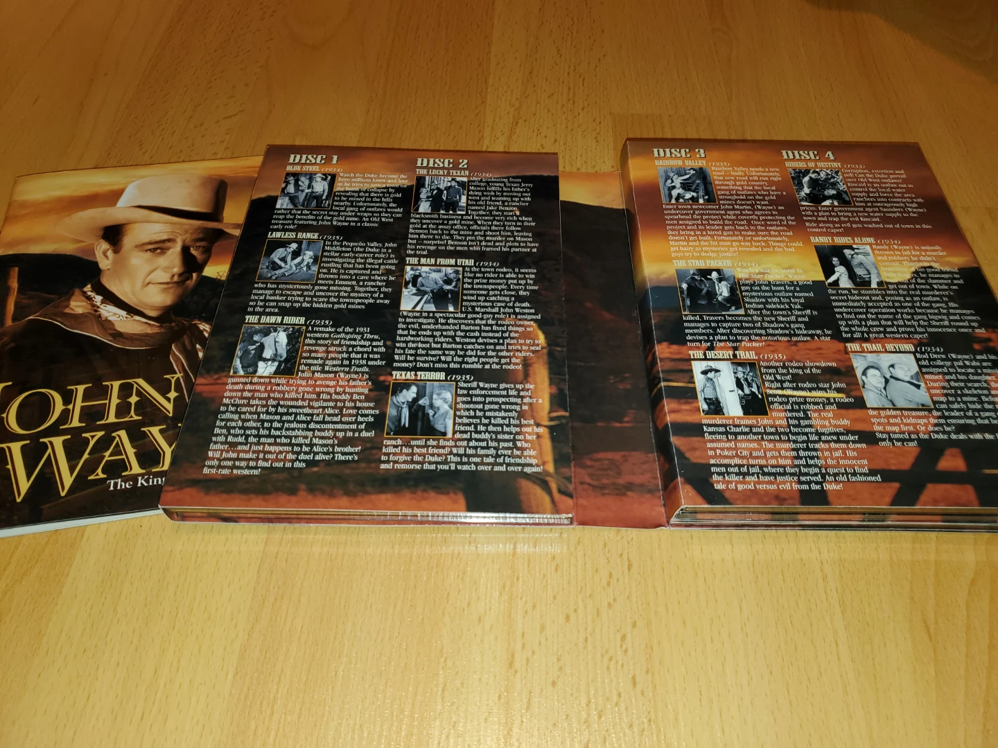 The John Wayne 15 Movie Collection DVD Set - photo 2