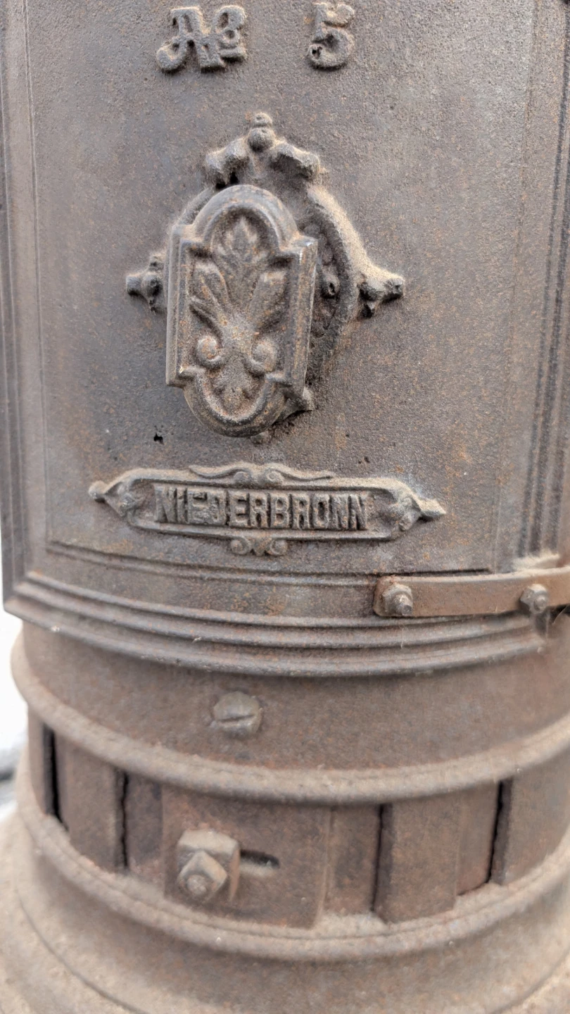 Vintage Niederbronn No 5 Cast Iron Stove - photo 5