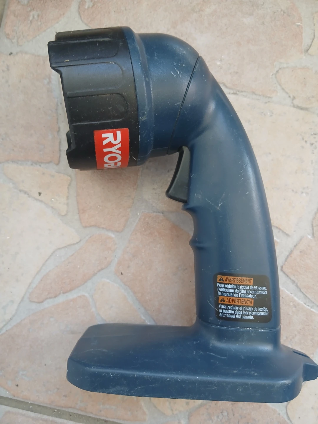 Ryobi P700 18V Cordless Flashlight. BATTERY NOT INCLUDED - photo 4