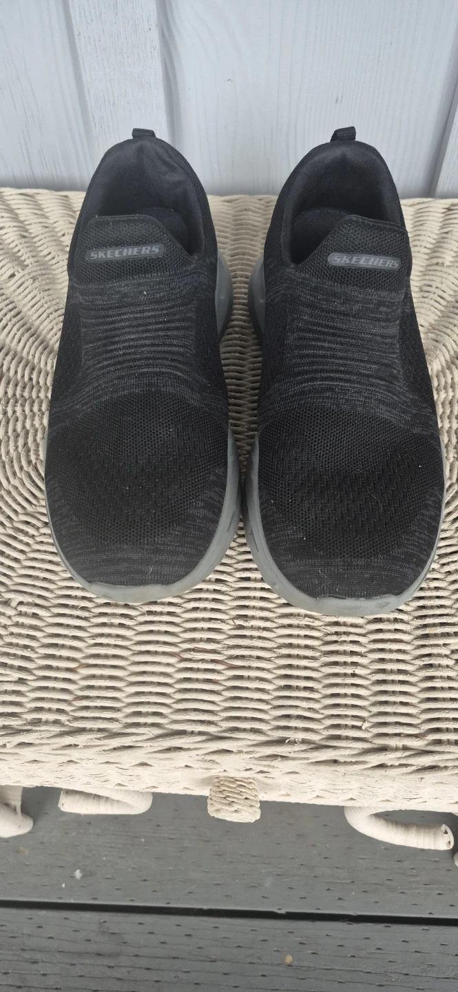 Skechers Slip-On Shoes Size 10.5 - photo 2