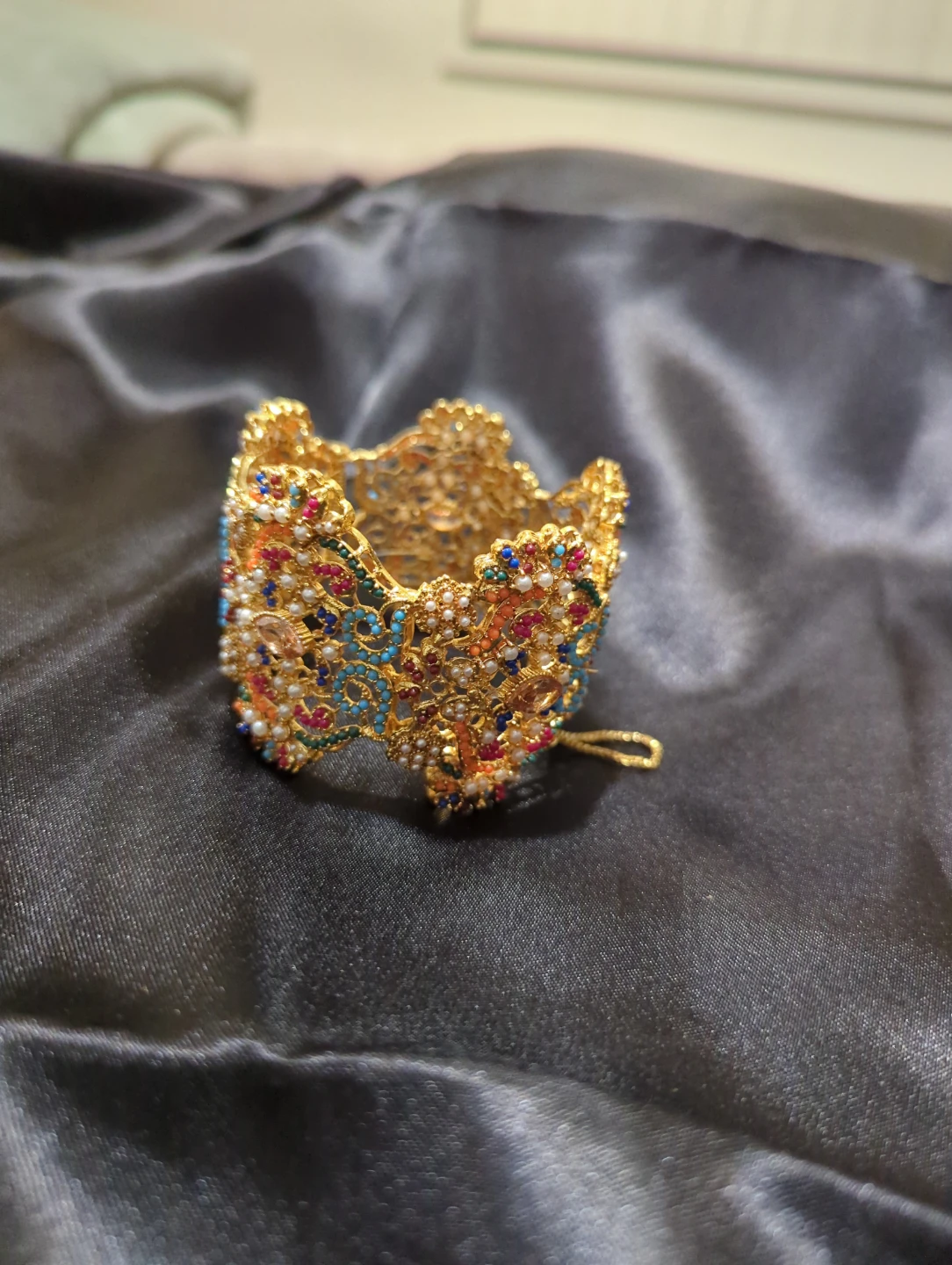 Ornate Gold-Tone Multi-Coloured Stone Bangle - photo 4