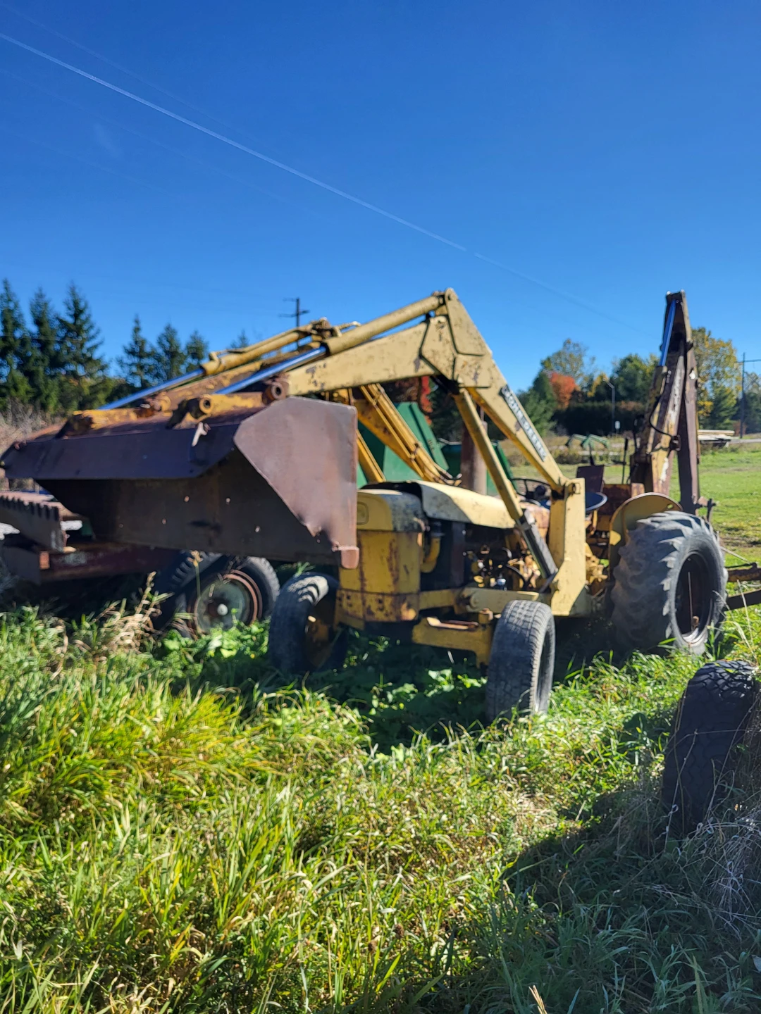 John Deere 300 Series Backhoe Loader