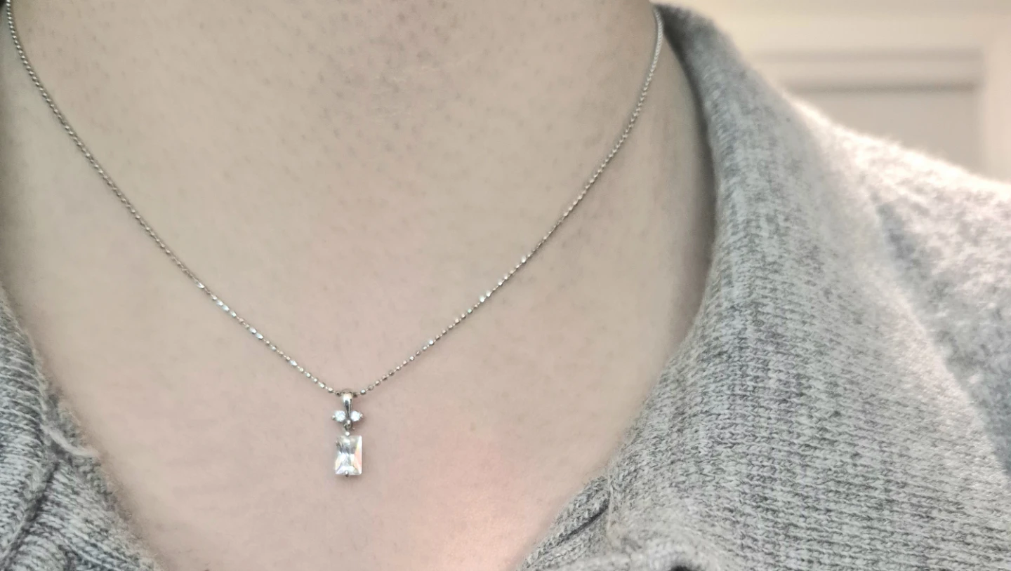 3 different types of necklace for Sale