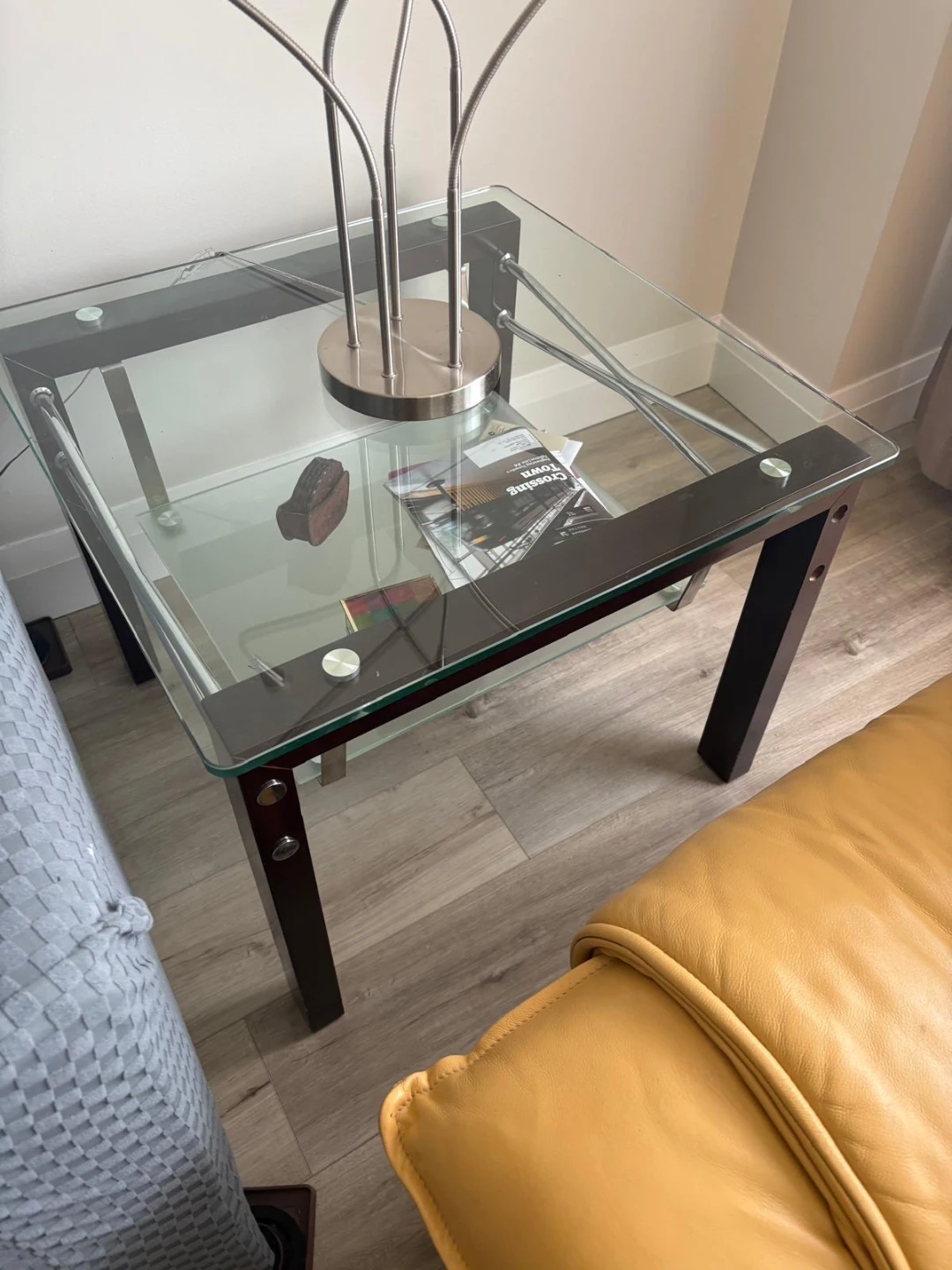 Modern glass and wood coffee table - photo 2