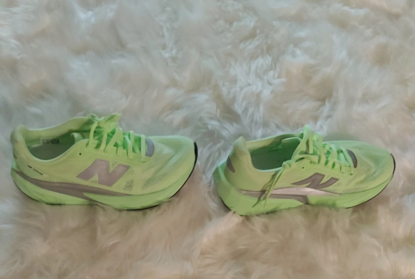 Never worn! 7.5 New Balance FuelCell Rebel V5 - photo 2