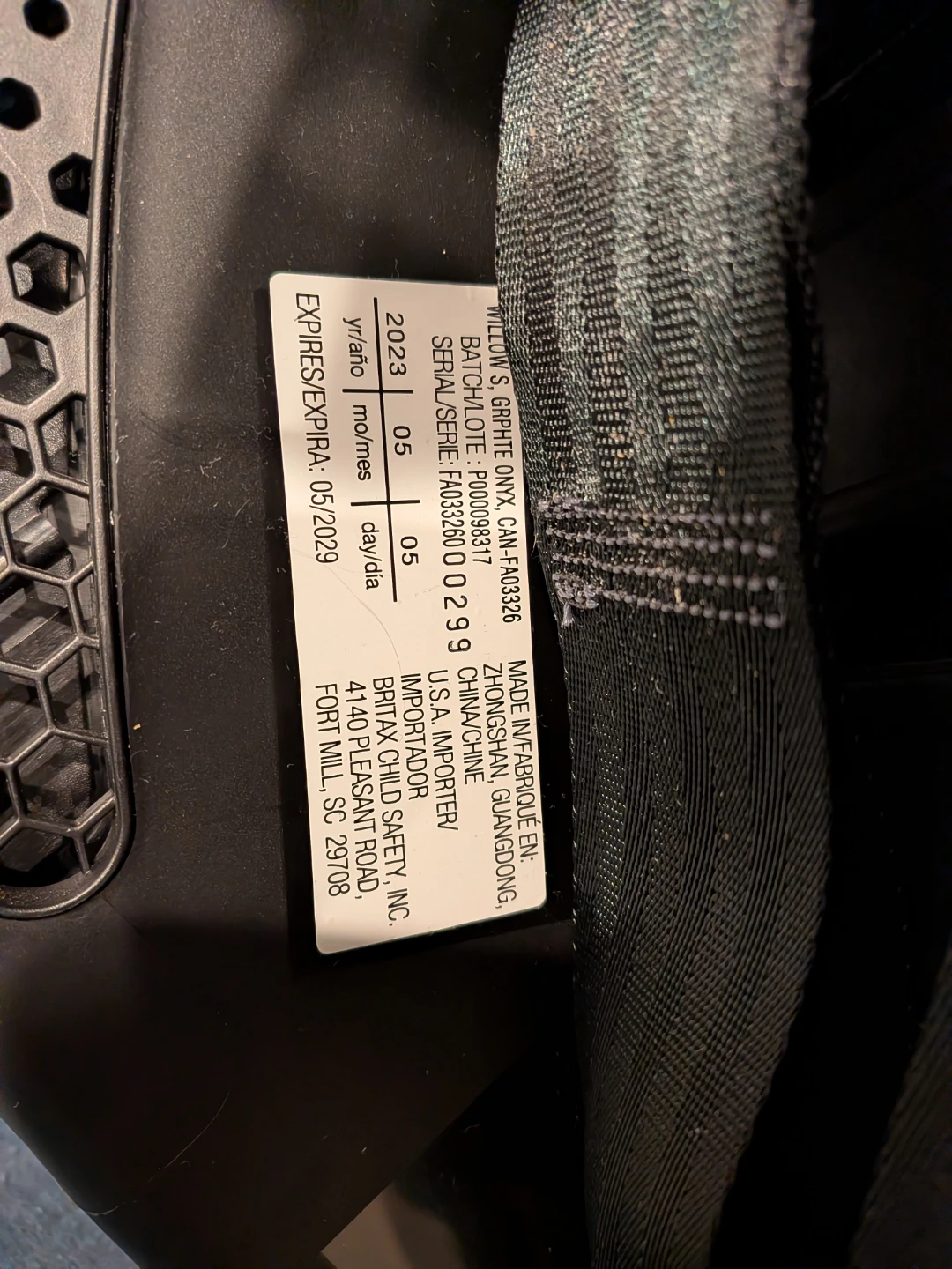 Britax Willow S Infant Car Seat with Base - photo 4