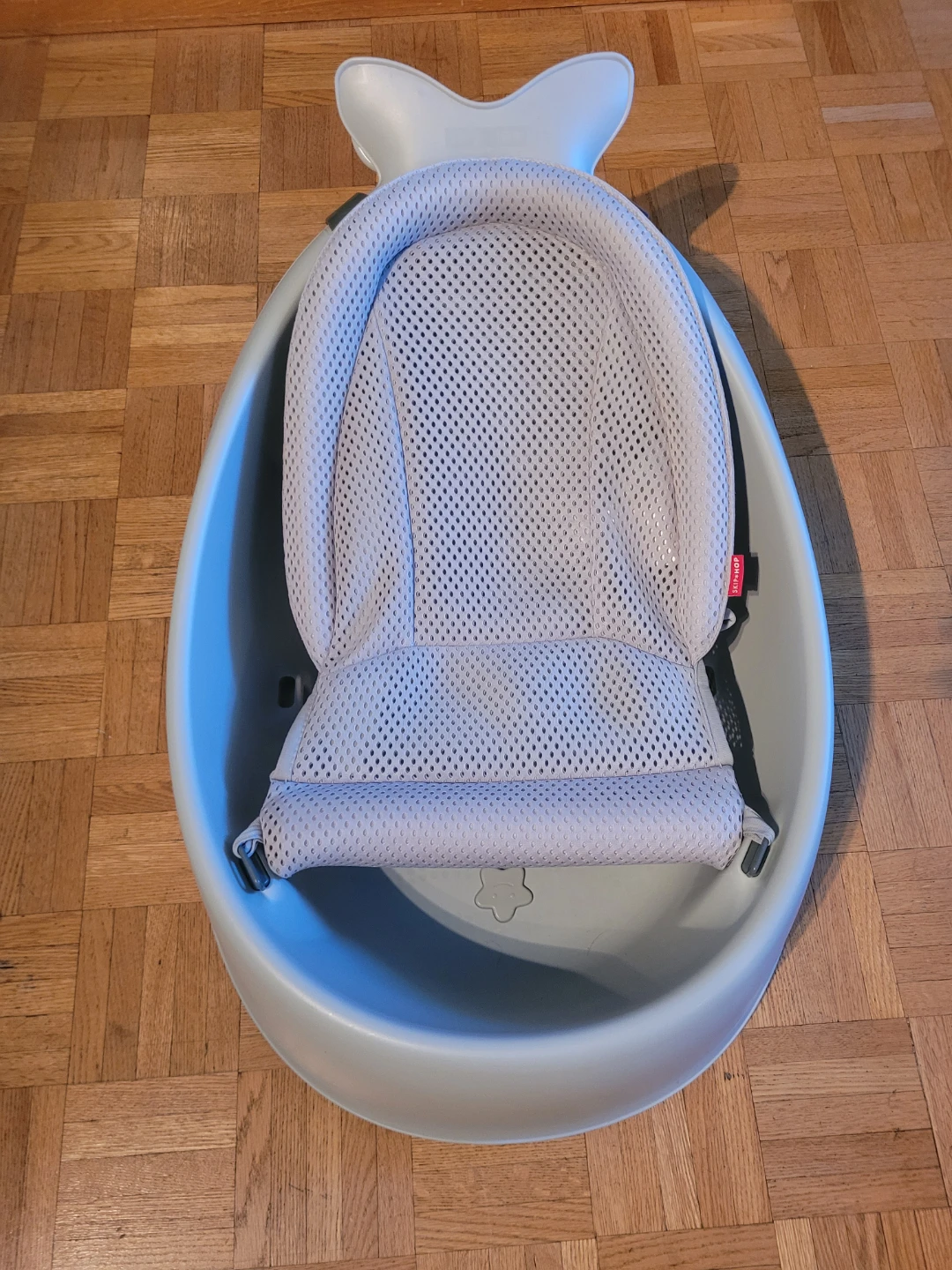 Like New Skip Hop Moby Baby Bath Tub