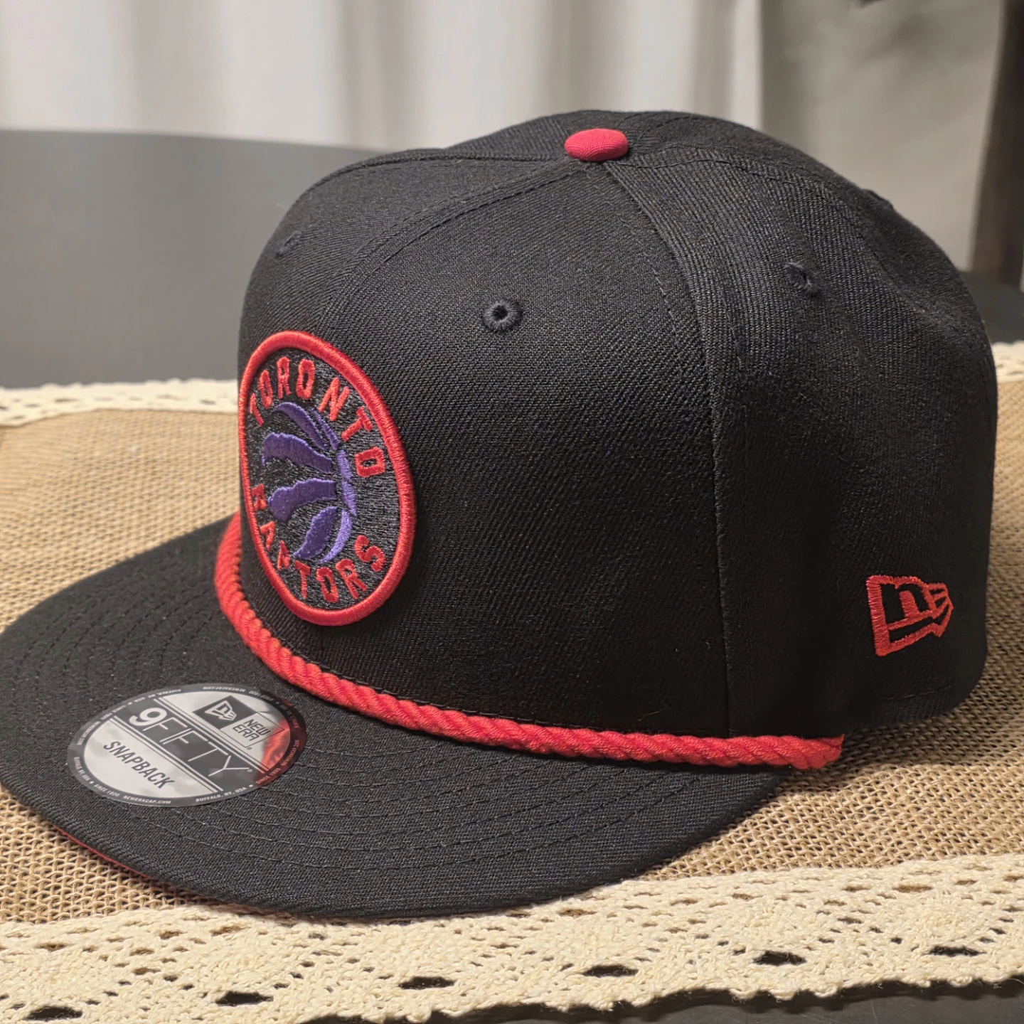 New Era Toronto Raptors 9Fifty Snapback Cap - photo 2